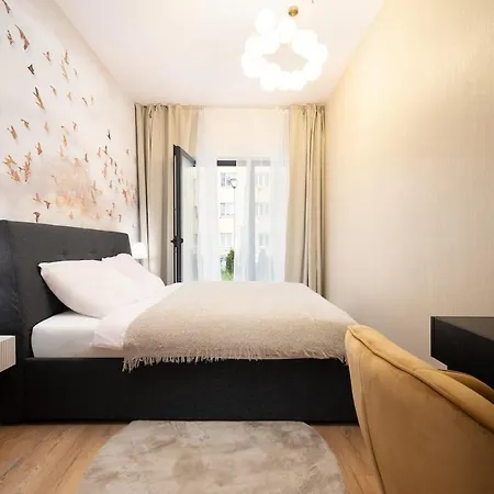Deluxe With Ac & Terrace شقة